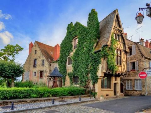 Nevers