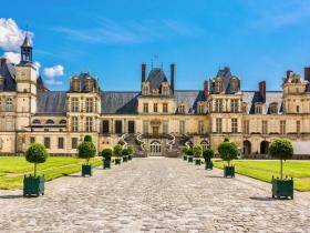 2027-04-15 Ch&acirc;teau de Fontainebleau